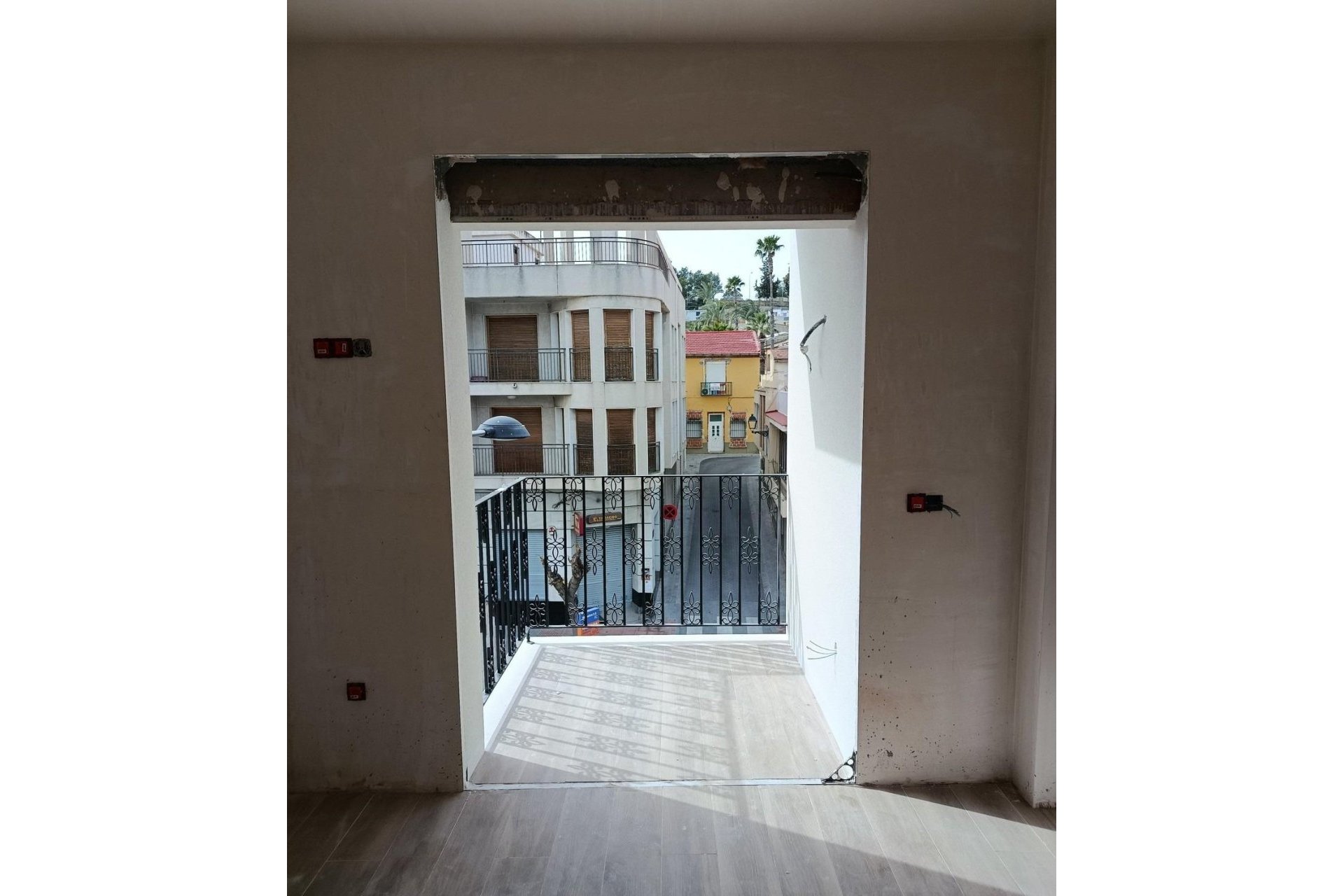 Neue Gebäude - Wohnung -
Bigastro - centro