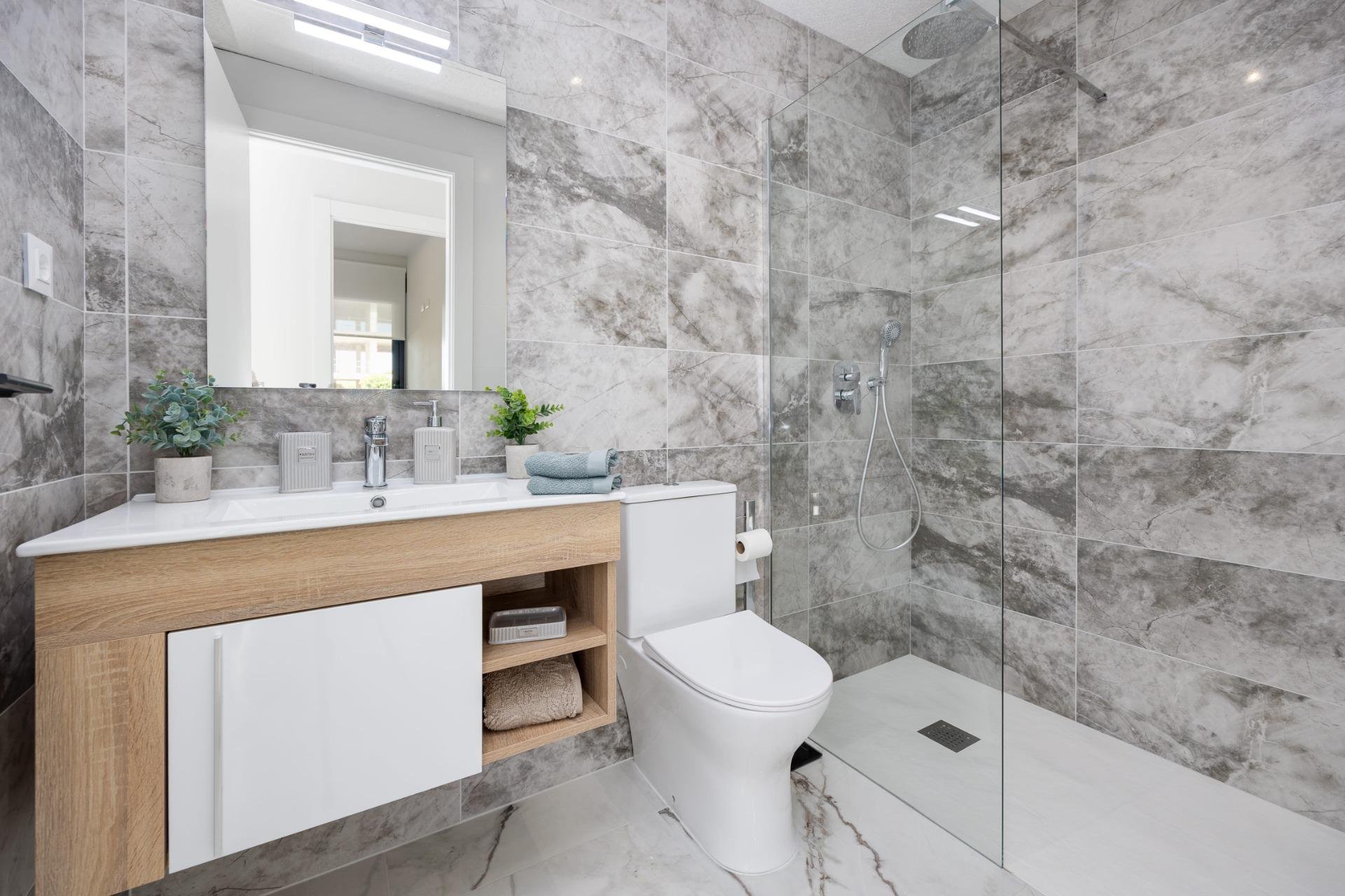 Neue Gebäude - Wohnung -
San Miguel de Salinas - Pueblo