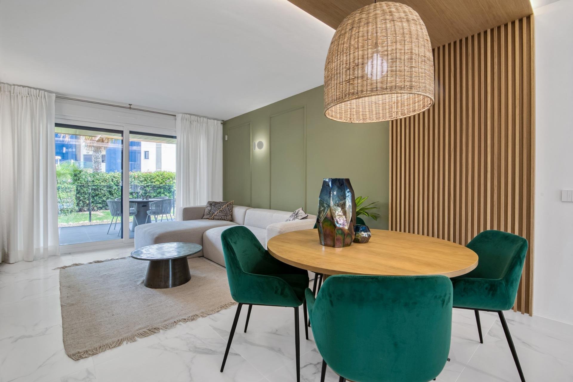Neue Gebäude - Wohnung -
Torrevieja - Punta Prima