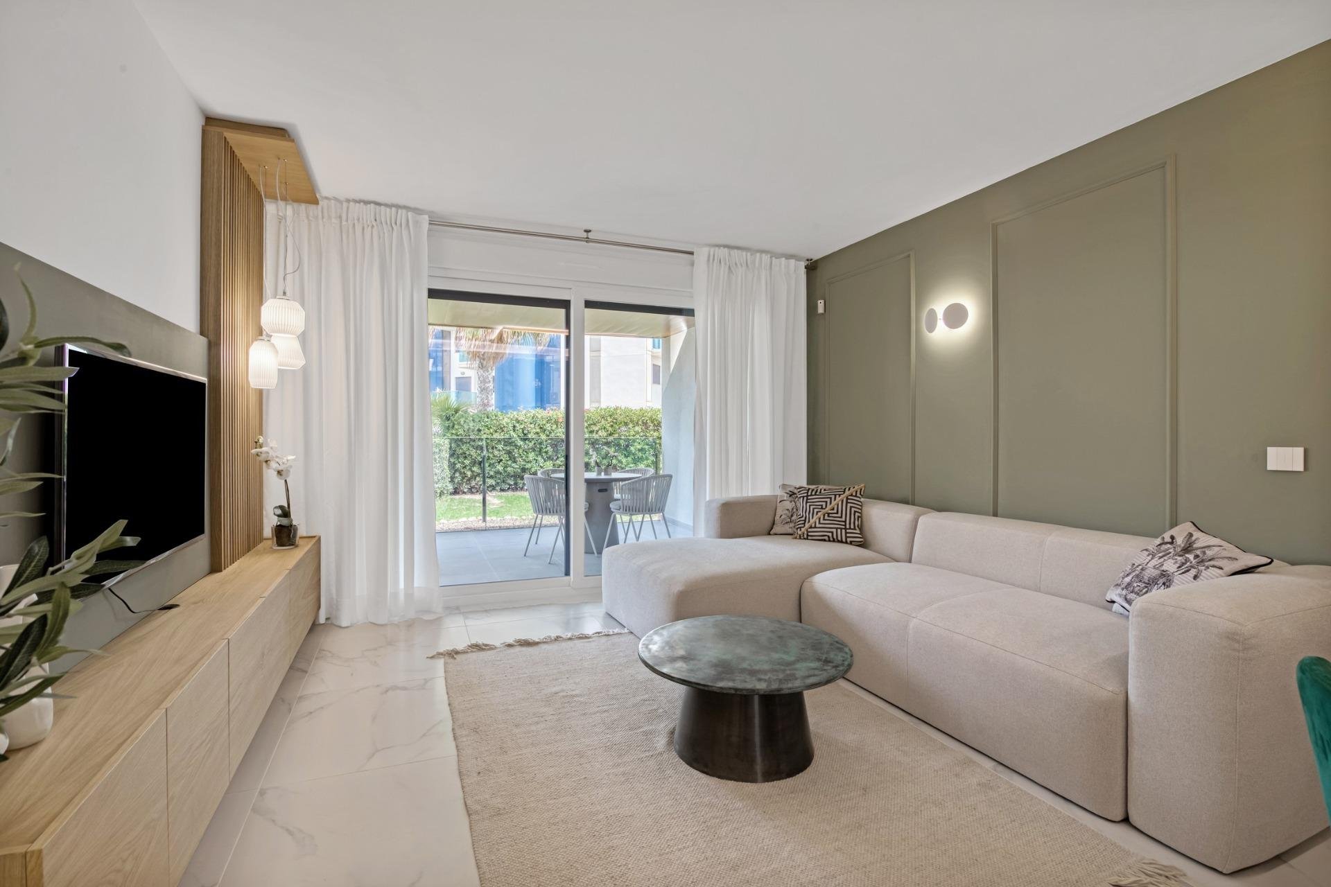 Neue Gebäude - Wohnung -
Torrevieja - Punta Prima