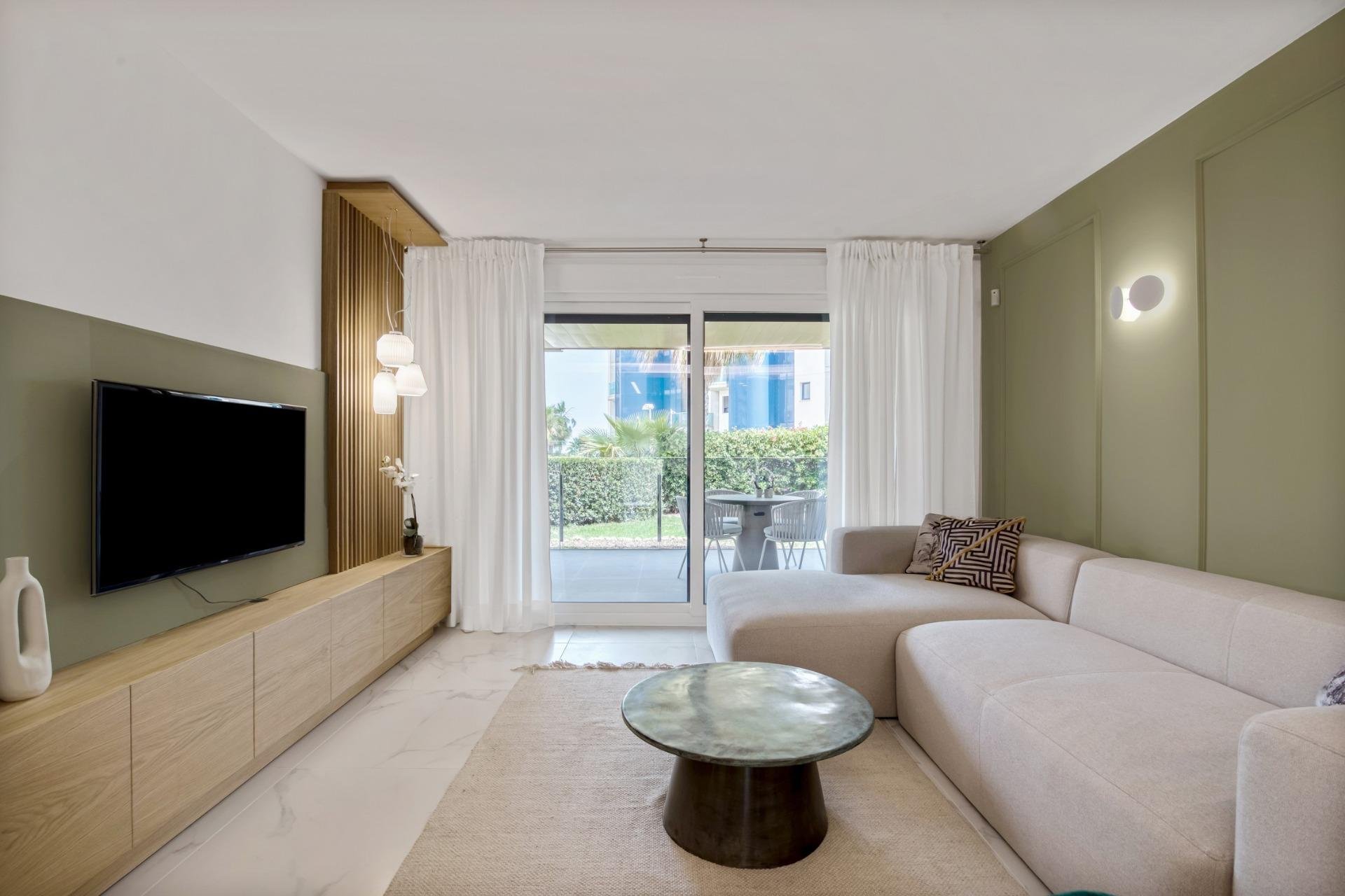 Neue Gebäude - Wohnung -
Torrevieja - Punta Prima