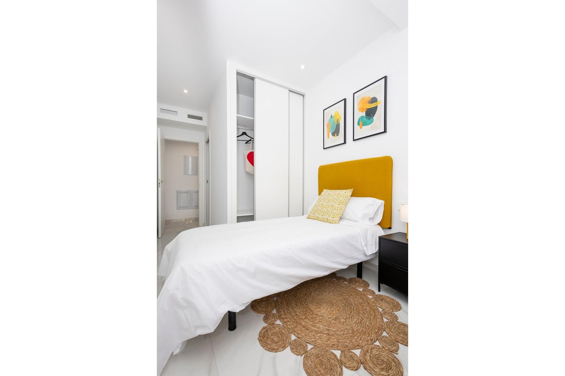 New Build - Apartment -
Jacarilla - pueblo