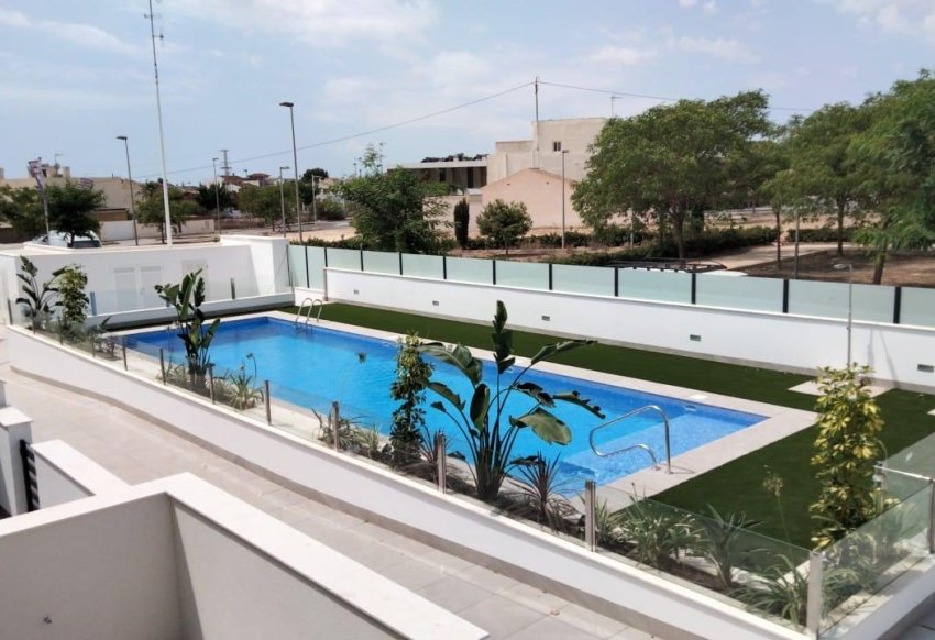New Build - Bungalow -
Pilar de la Horadada - pueblo