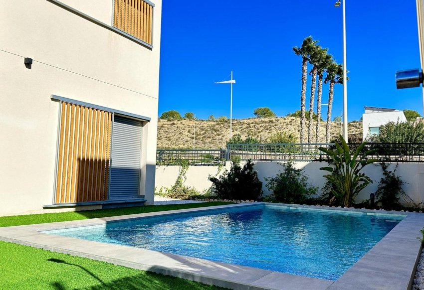 New Build - Detached Villa -
Algorfa - La Finca Golf