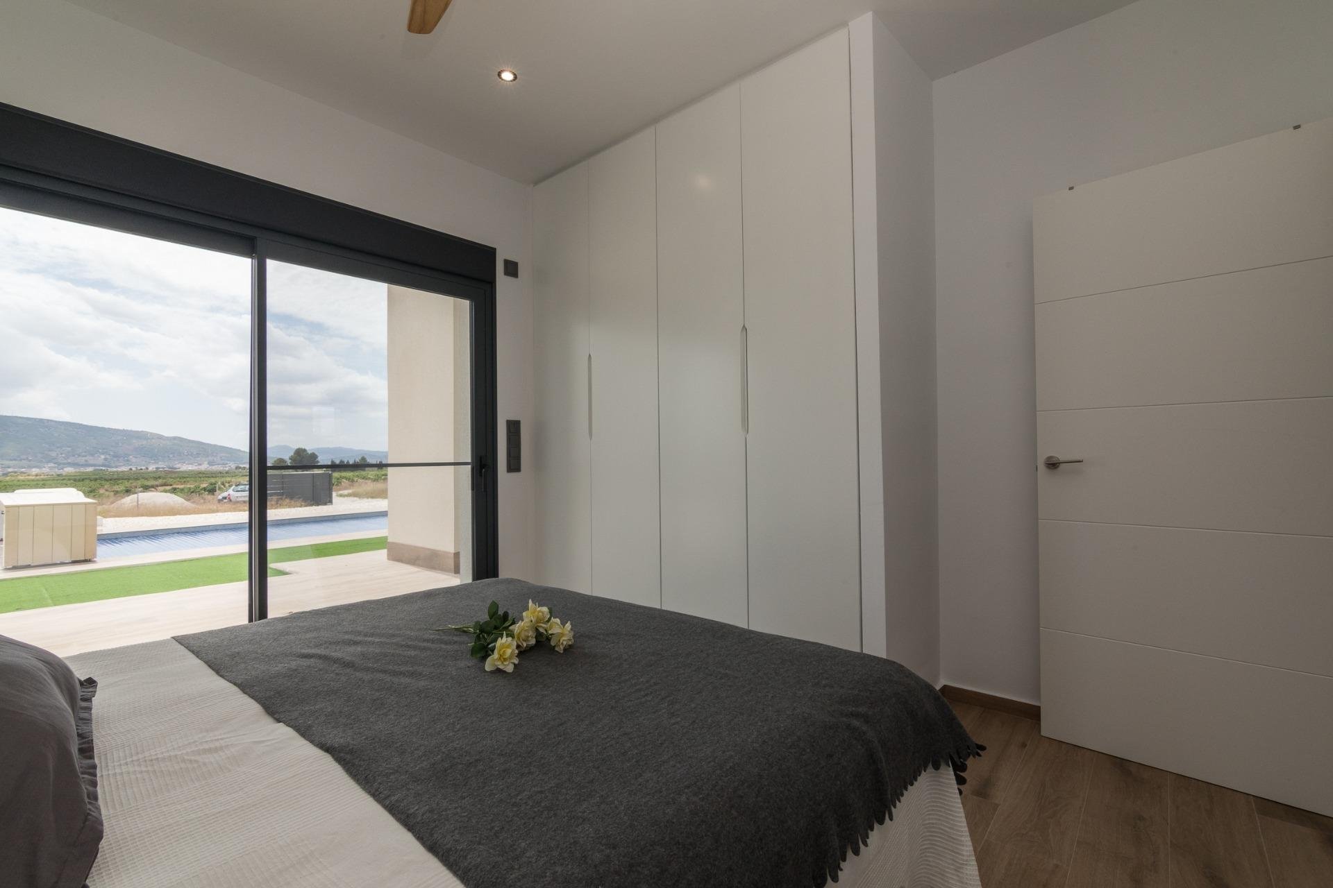 New Build - Detached Villa -
Pinoso - Lel