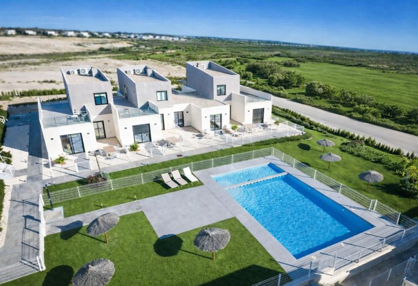 New Build - Townhouse -
Baños y Mendigo - Altaona Golf