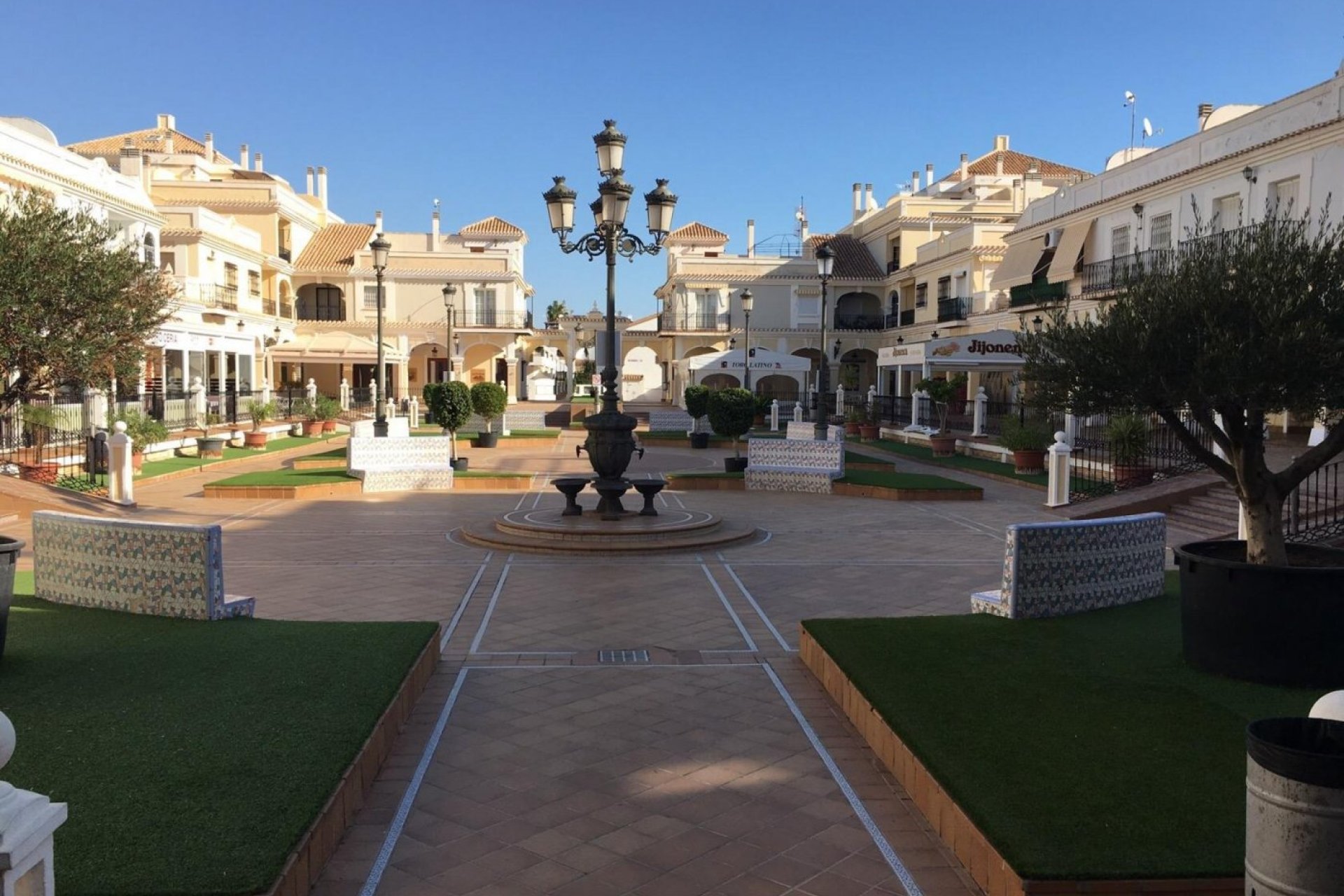 New Build - Townhouse -
Pilar de la Horadada - pueblo