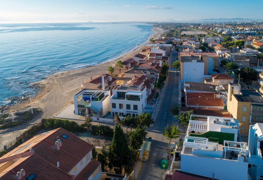 New Build - Townhouse -
Pilar de la Horadada - Torre De La Horadada