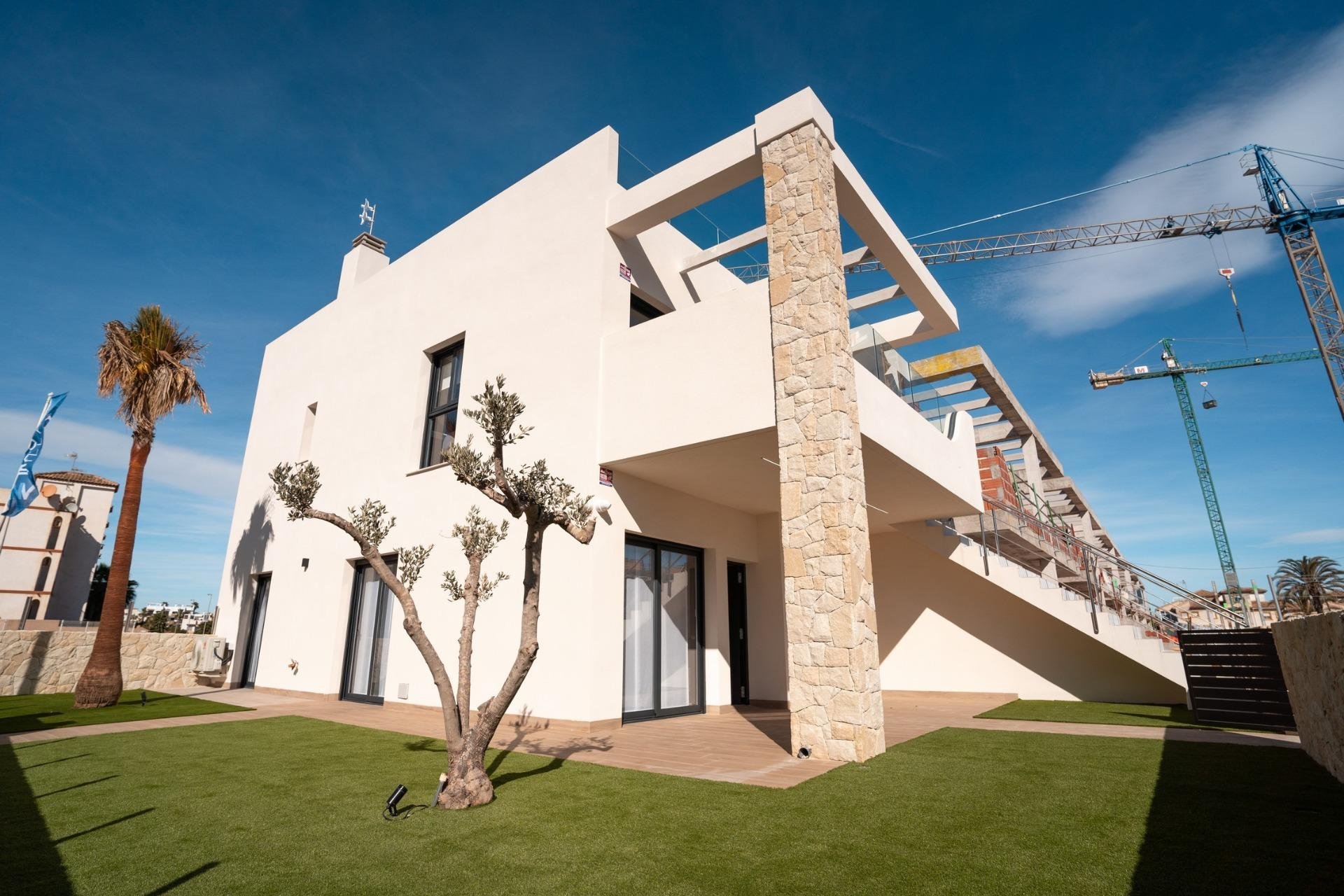 Nybyggnation - Bungalow -
Pilar de la Horadada - pueblo