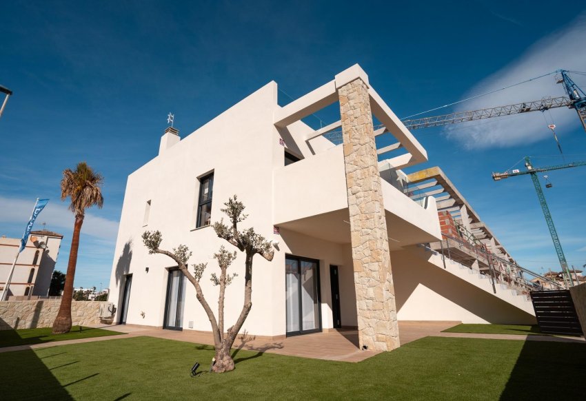 Nybyggnation - Bungalow -
Pilar de la Horadada - pueblo