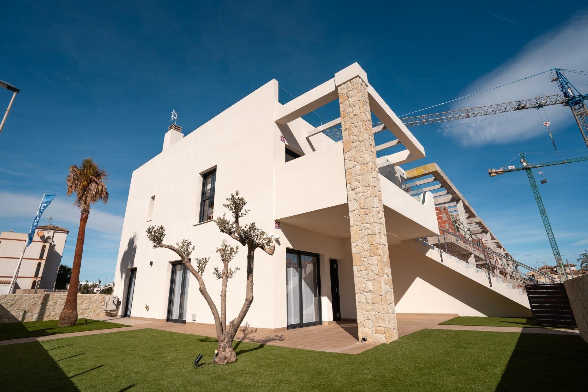 Nybyggnation - Bungalow -
Pilar de la Horadada - pueblo