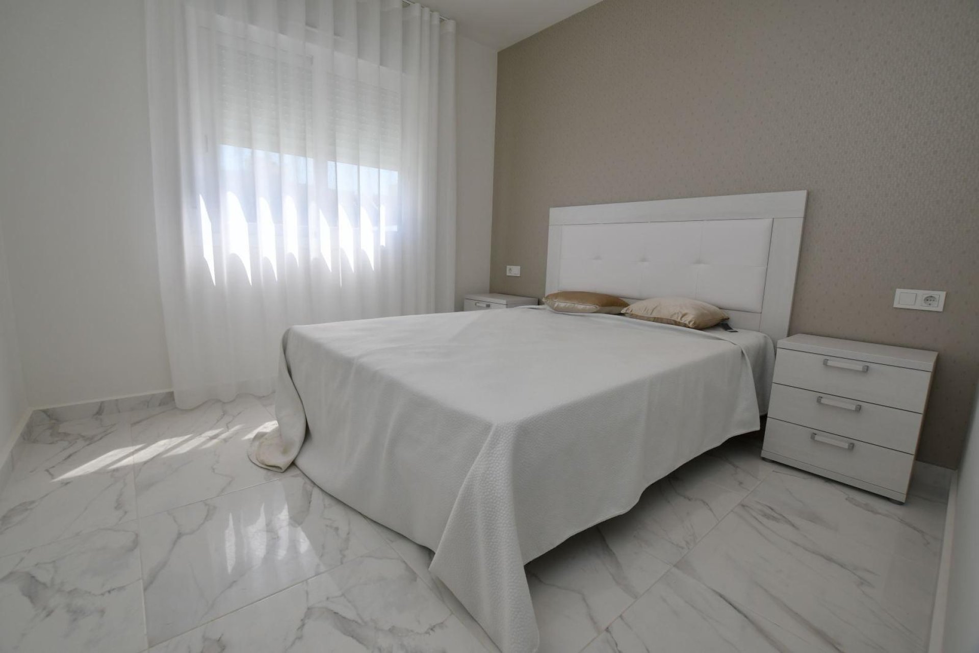 Nybyggnation - Bungalow -
San Miguel de Salinas - La Cañada