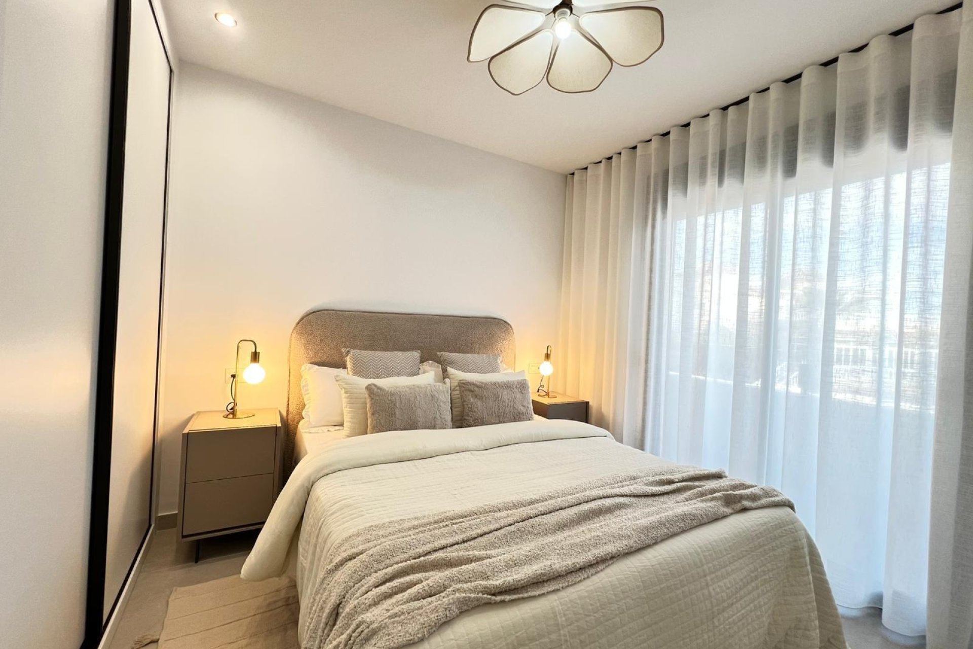 Nybyggnation - Radhus -
Benferri - Benfis Park