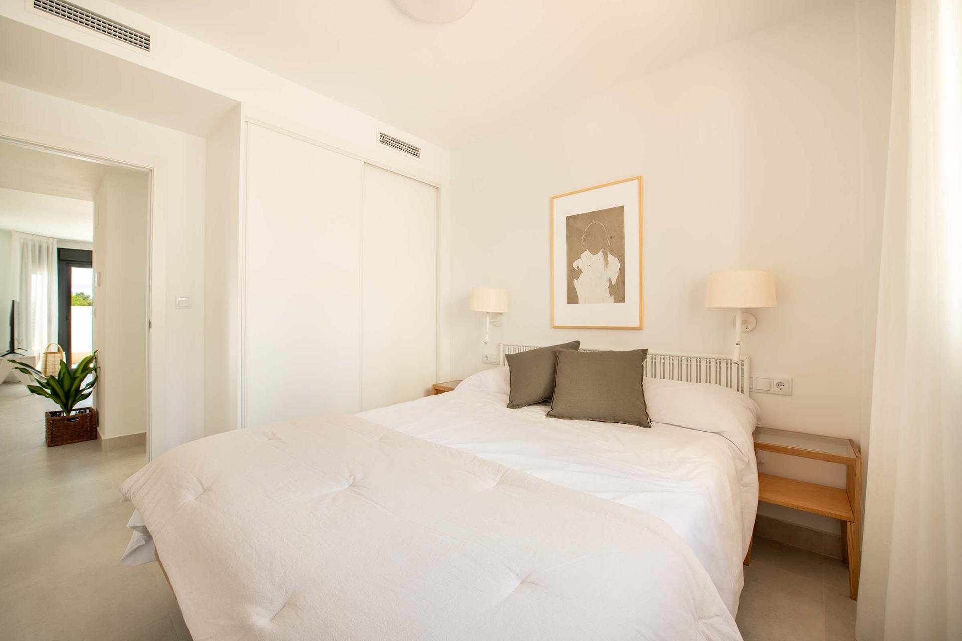 Nybyggnation - Radhus -
Cox - San Fernando