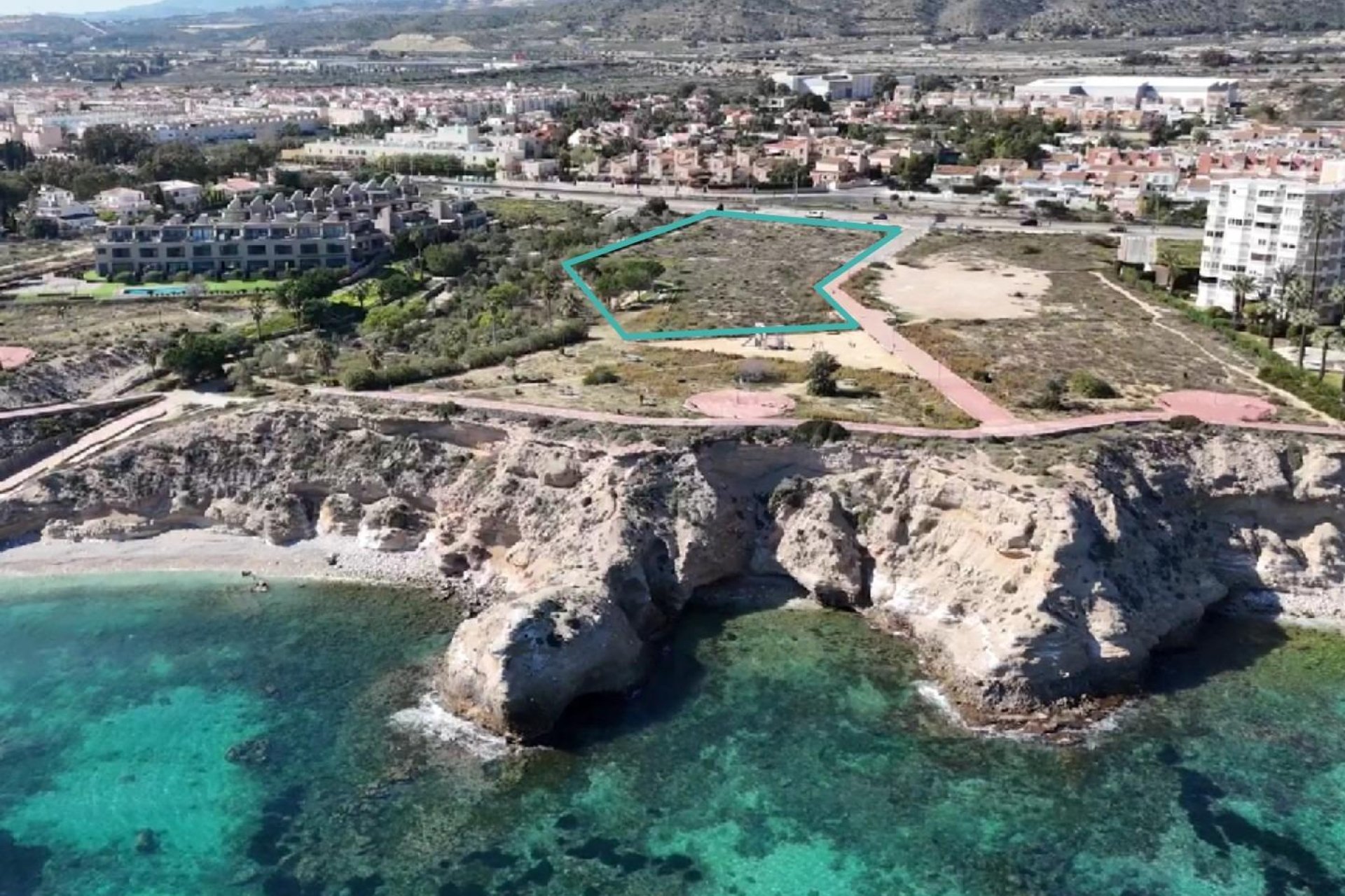 Nybyggnation - Radhus -
El Campello - Platja de L´Amerador