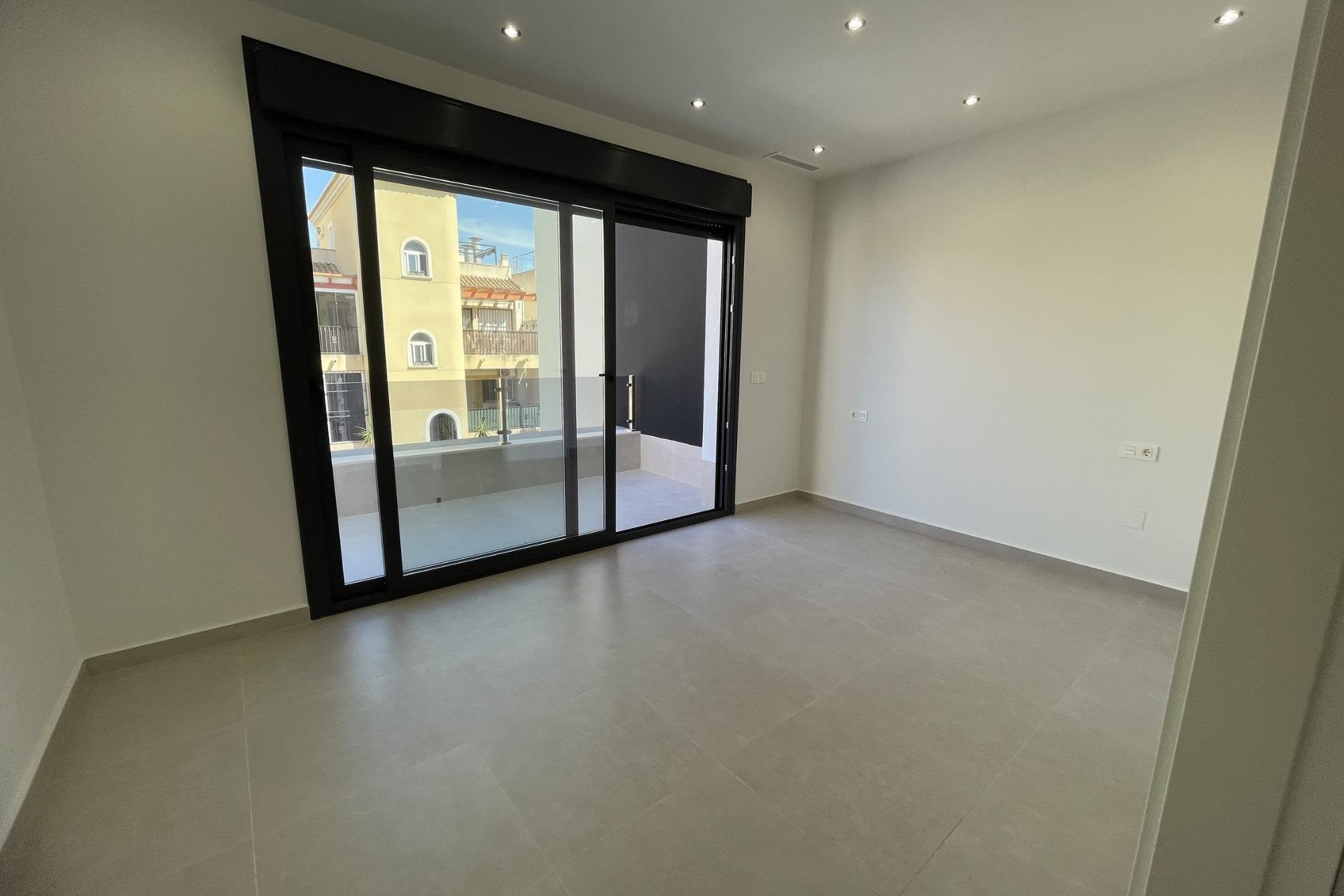 Nybyggnation - Villa -
Almoradí - Heredades