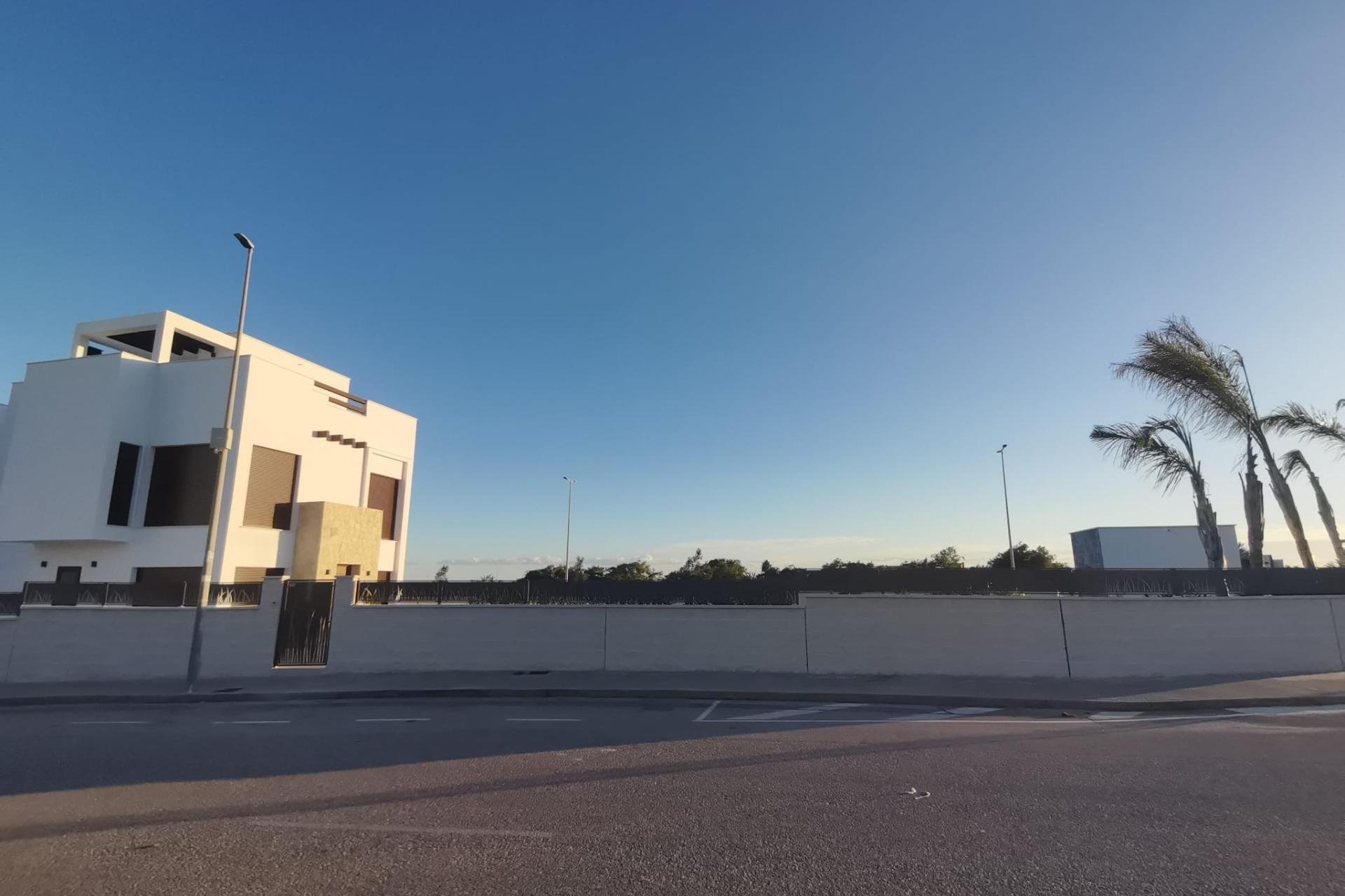Nybyggnation - Villa -
Los Montesinos - La Herrada