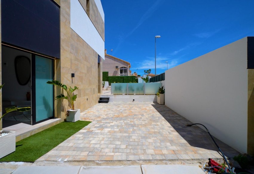 Nybyggnation - Villa -
Orihuela Costa - Los Altos