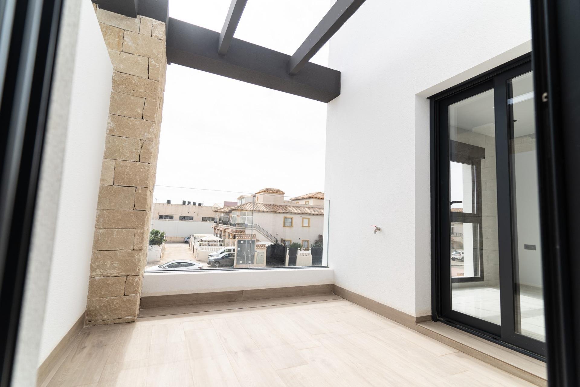 Nybyggnation - Villa -
Orihuela Costa - Punta Prima