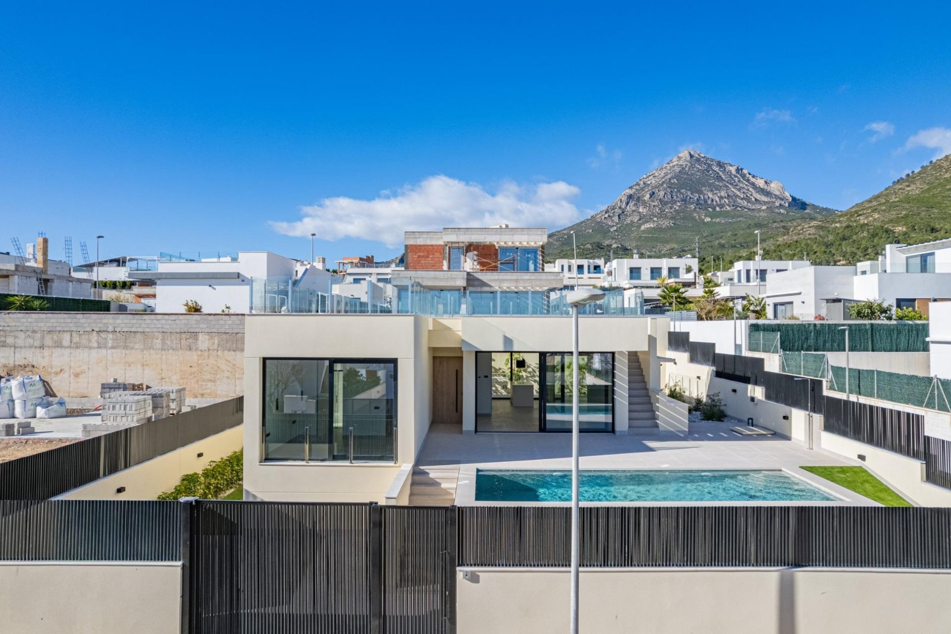 Nybyggnation - Villa -
Polop - La Alberca