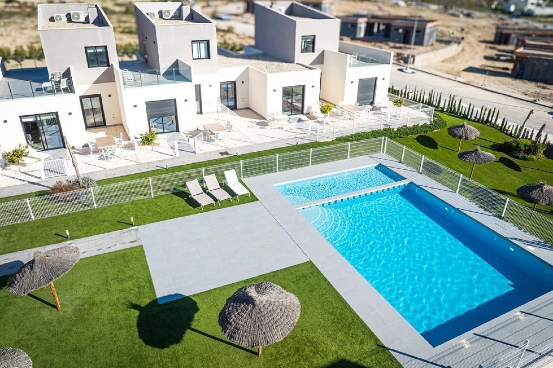 Obra nueva - Adosado -
Baños y Mendigo - Altaona Golf