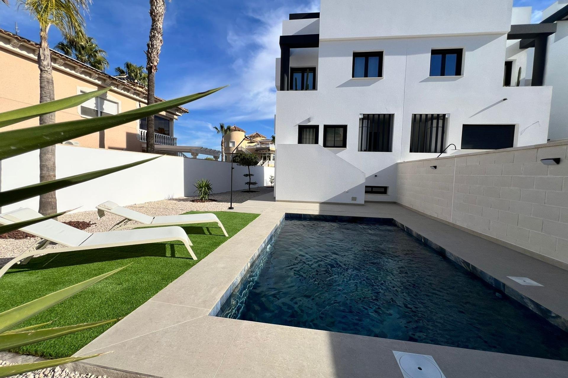 Obra nueva - Adosado -
Benferri - Benfis Park