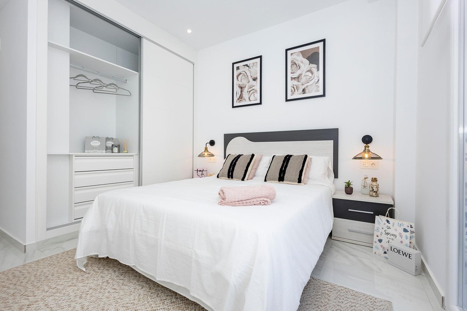 Obra nueva - Apartamento -
Jacarilla - pueblo