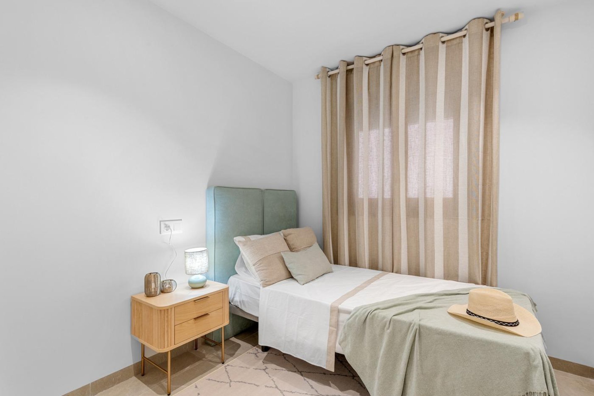 Obra nueva - Apartamento -
Jacarilla - pueblo