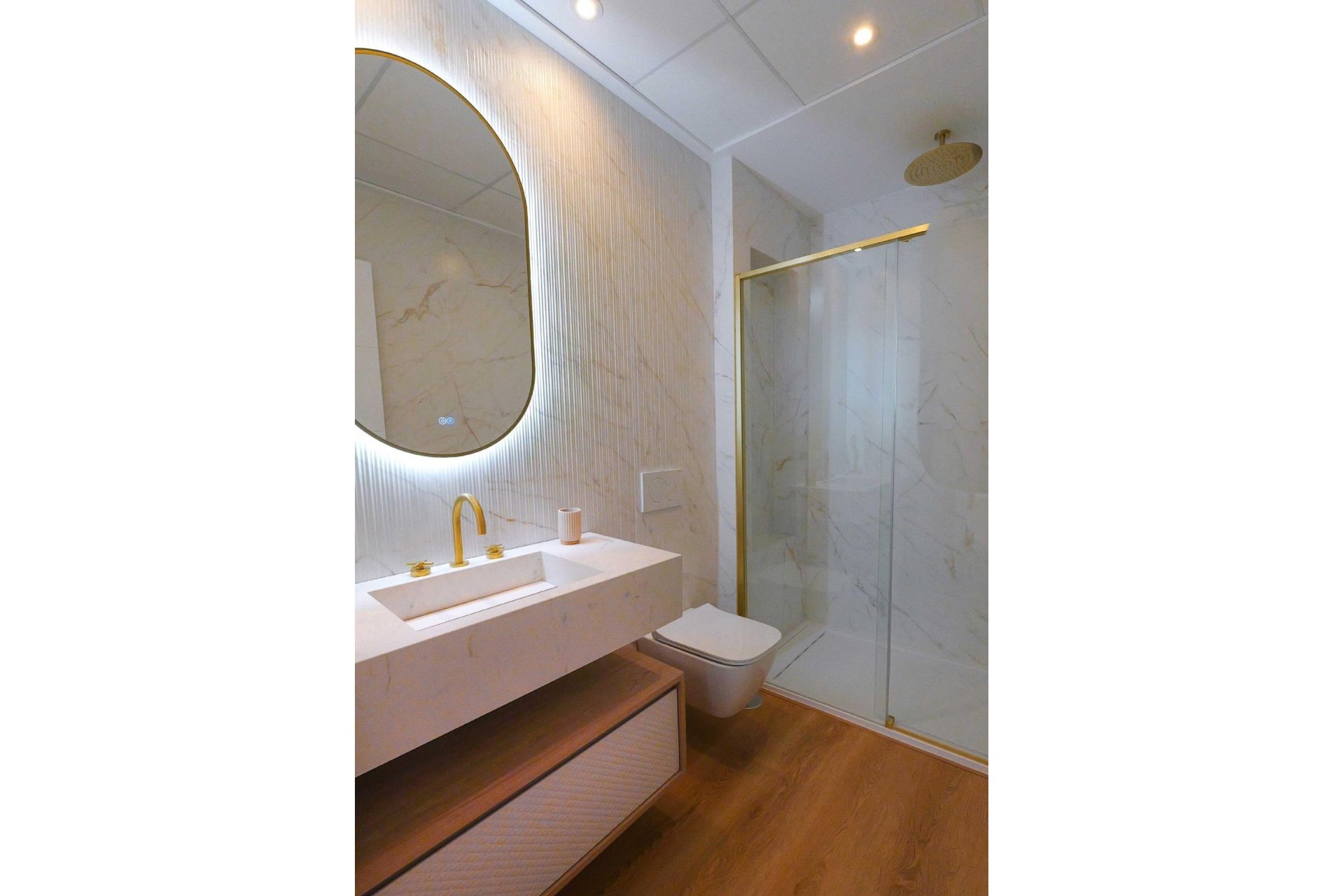 Obra nueva - Apartamento -
La Manga del Mar Menor - Veneziola