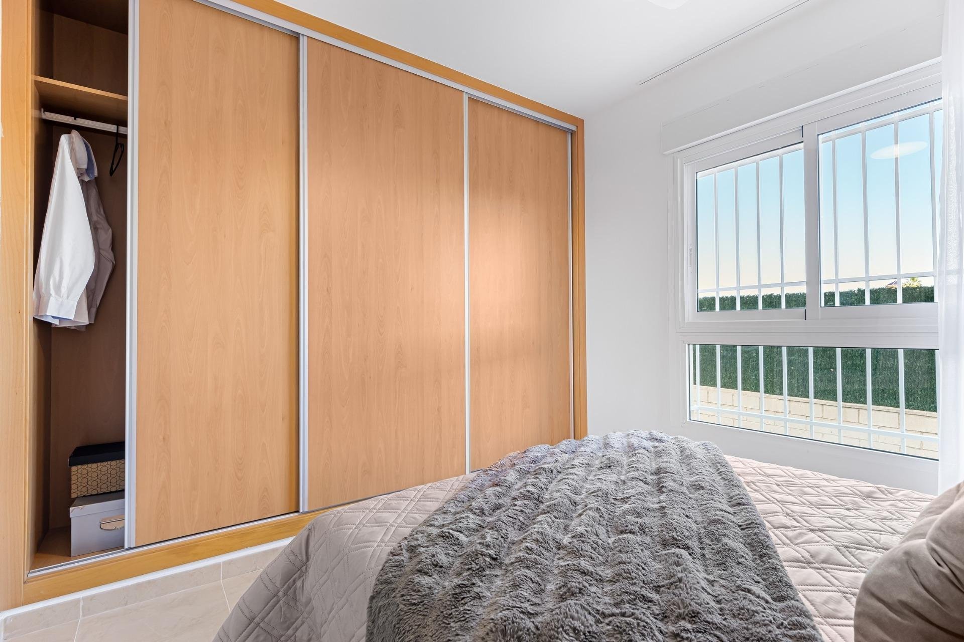 Obra nueva - Apartamento -
Orihuela Costa - Lomas de Cabo Roig