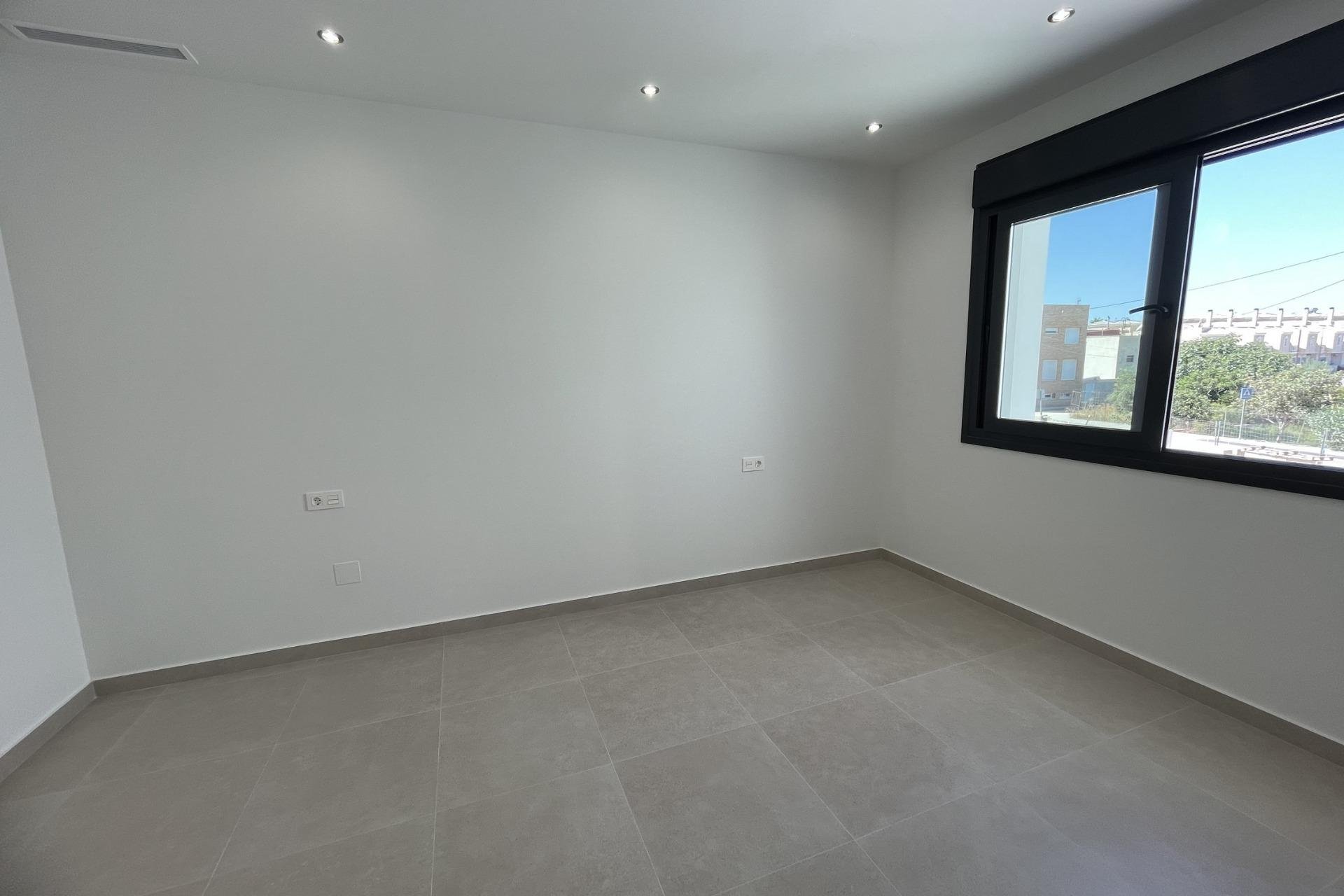 Obra nueva - Detached Villa -
Almoradí - Heredades