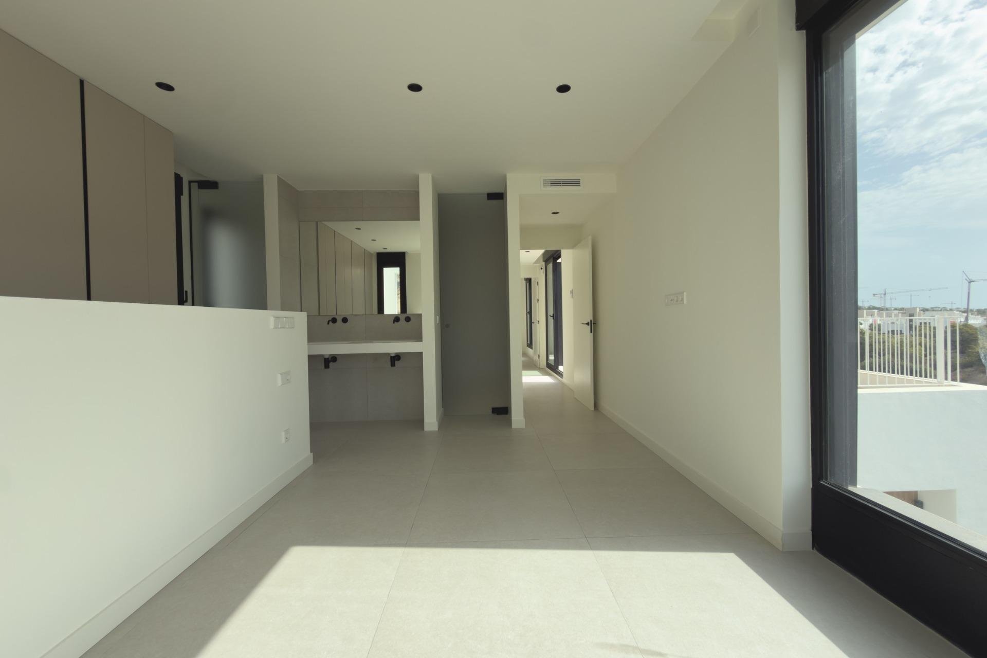 Obra nueva - Villa -
Finestrat - Campana Garden