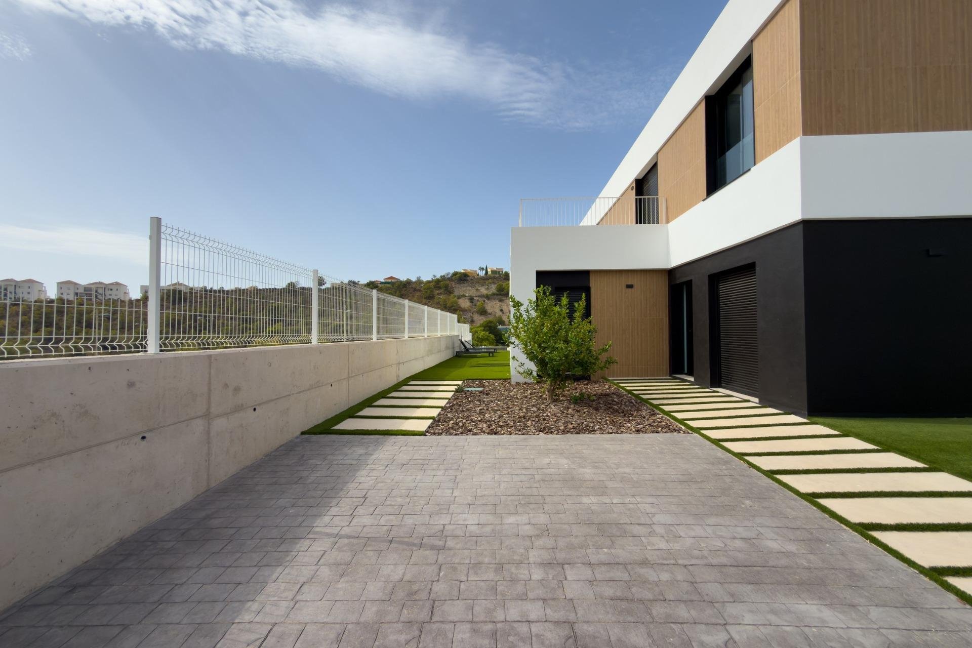 Obra nueva - Villa -
Finestrat - Campana Garden