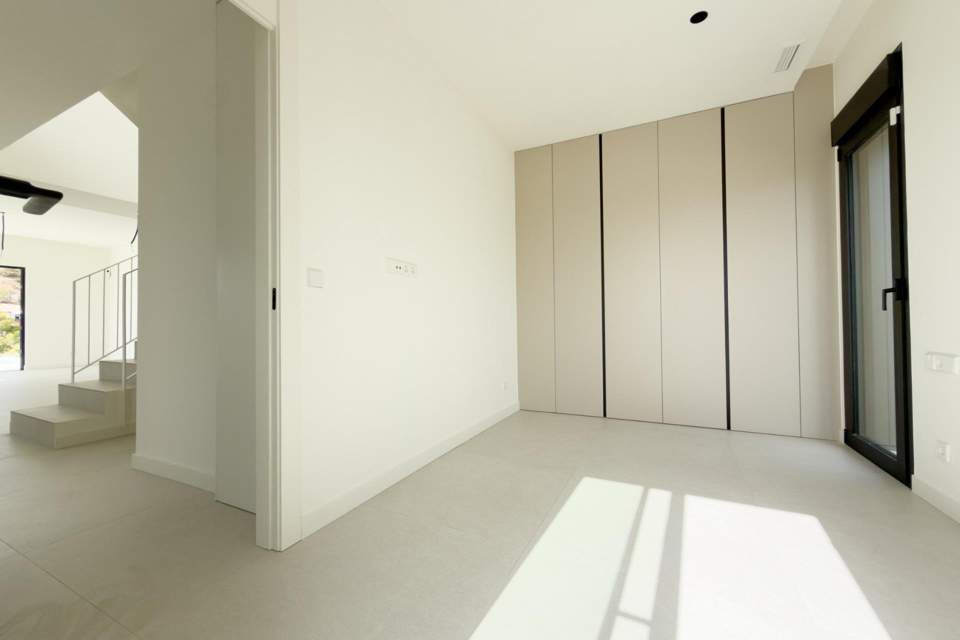 Obra nueva - Villa -
Finestrat - Campana Garden