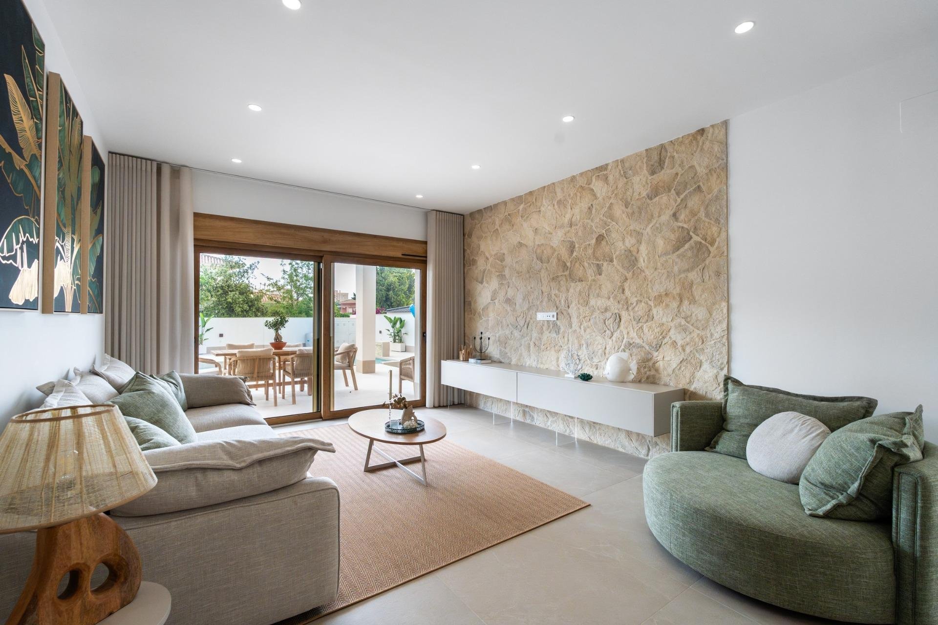 Obra nueva - Villa -
Orihuela Costa - Campoamor