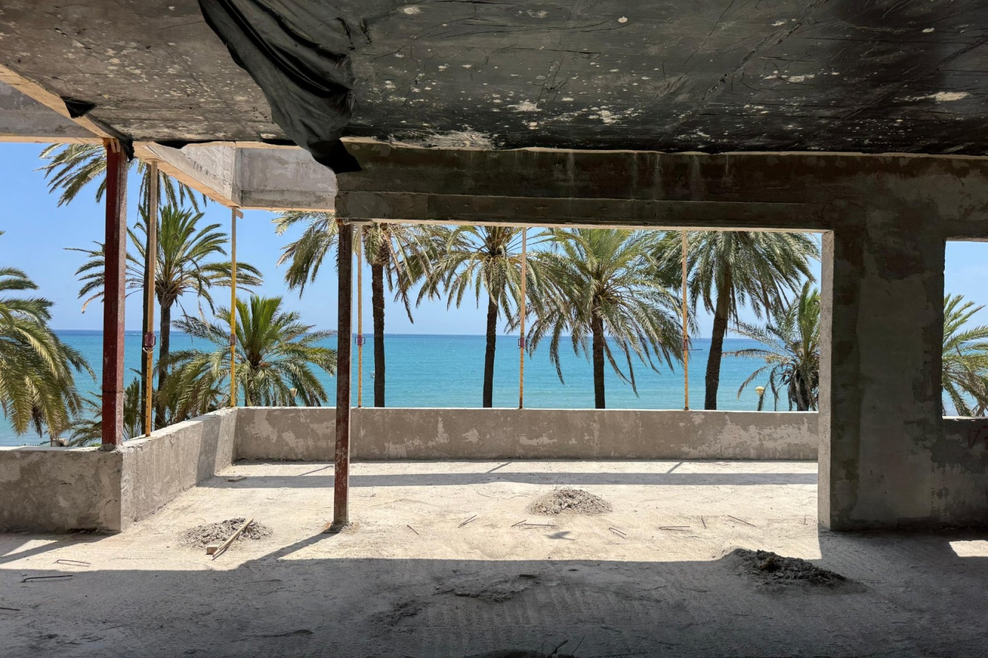 Obra nueva - Villa -
Orihuela Costa - Punta Prima