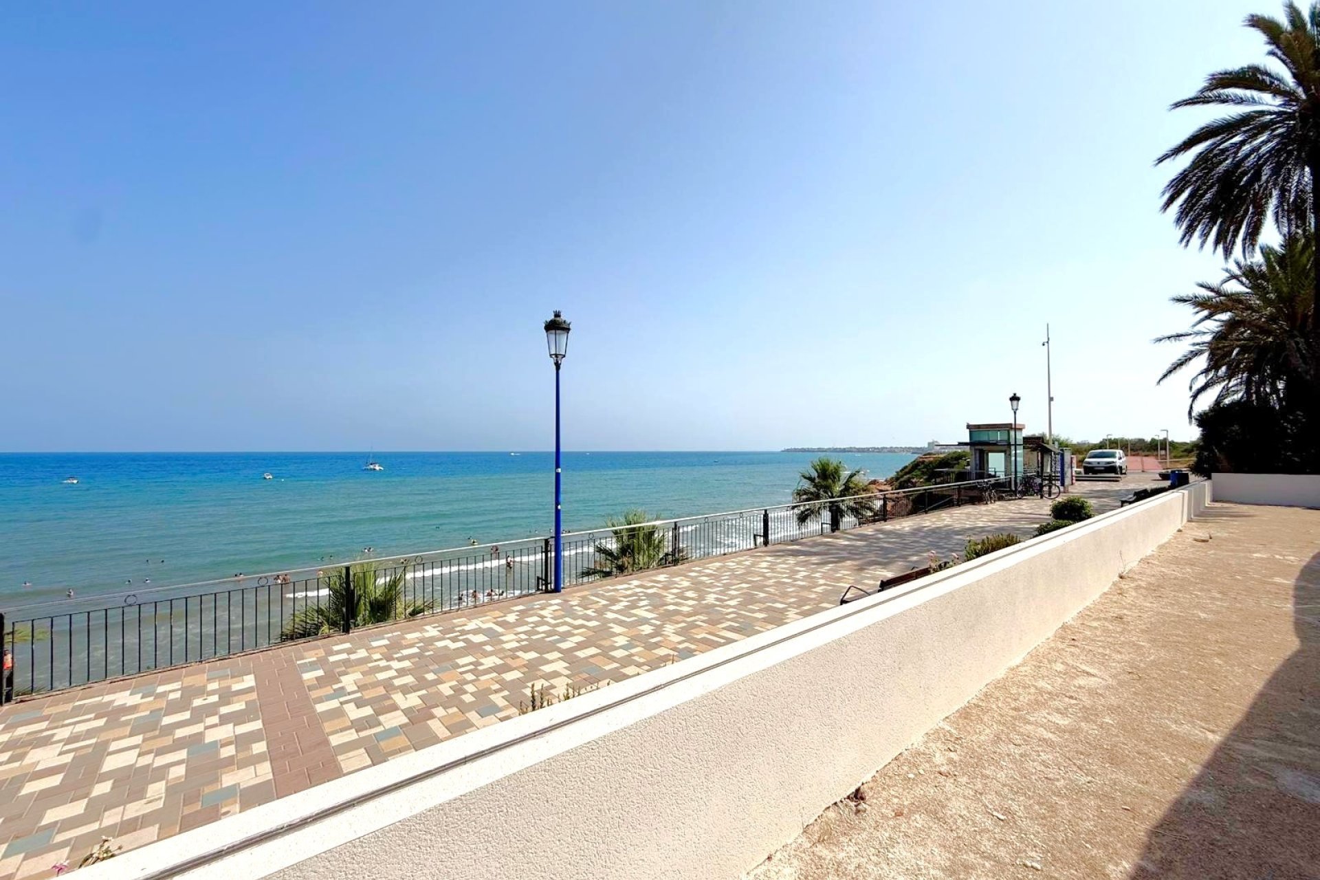 Obra nueva - Villa -
Orihuela Costa - Punta Prima