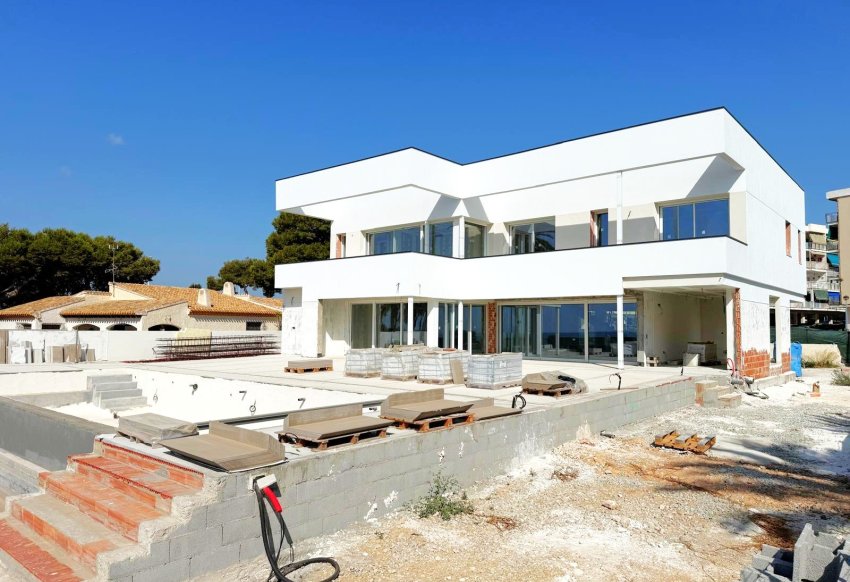 Obra nueva - Villa -
Orihuela Costa - Punta Prima