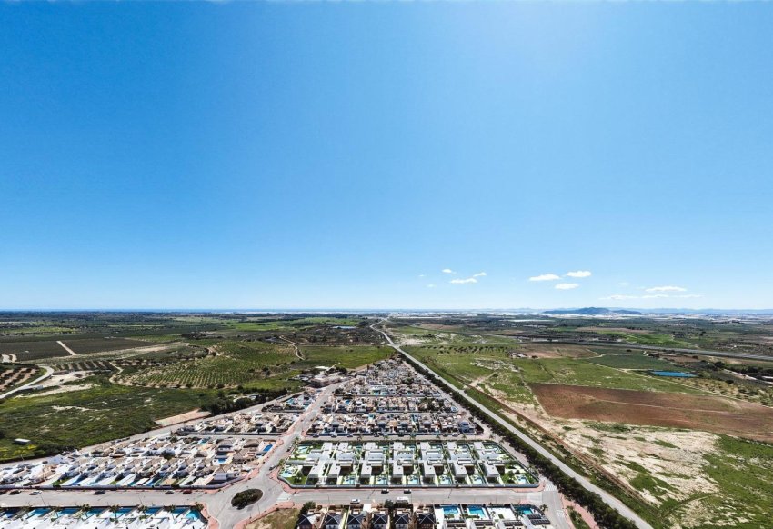 Obra nueva - Villa -
Sucina - pueblo