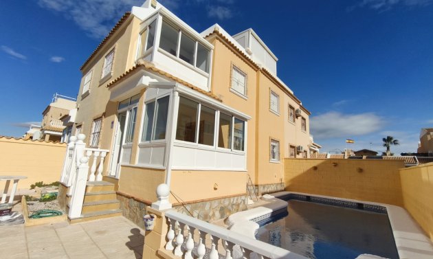 Quad House - Återförsäljning - Ciudad Quesada -
                Lo Marabu