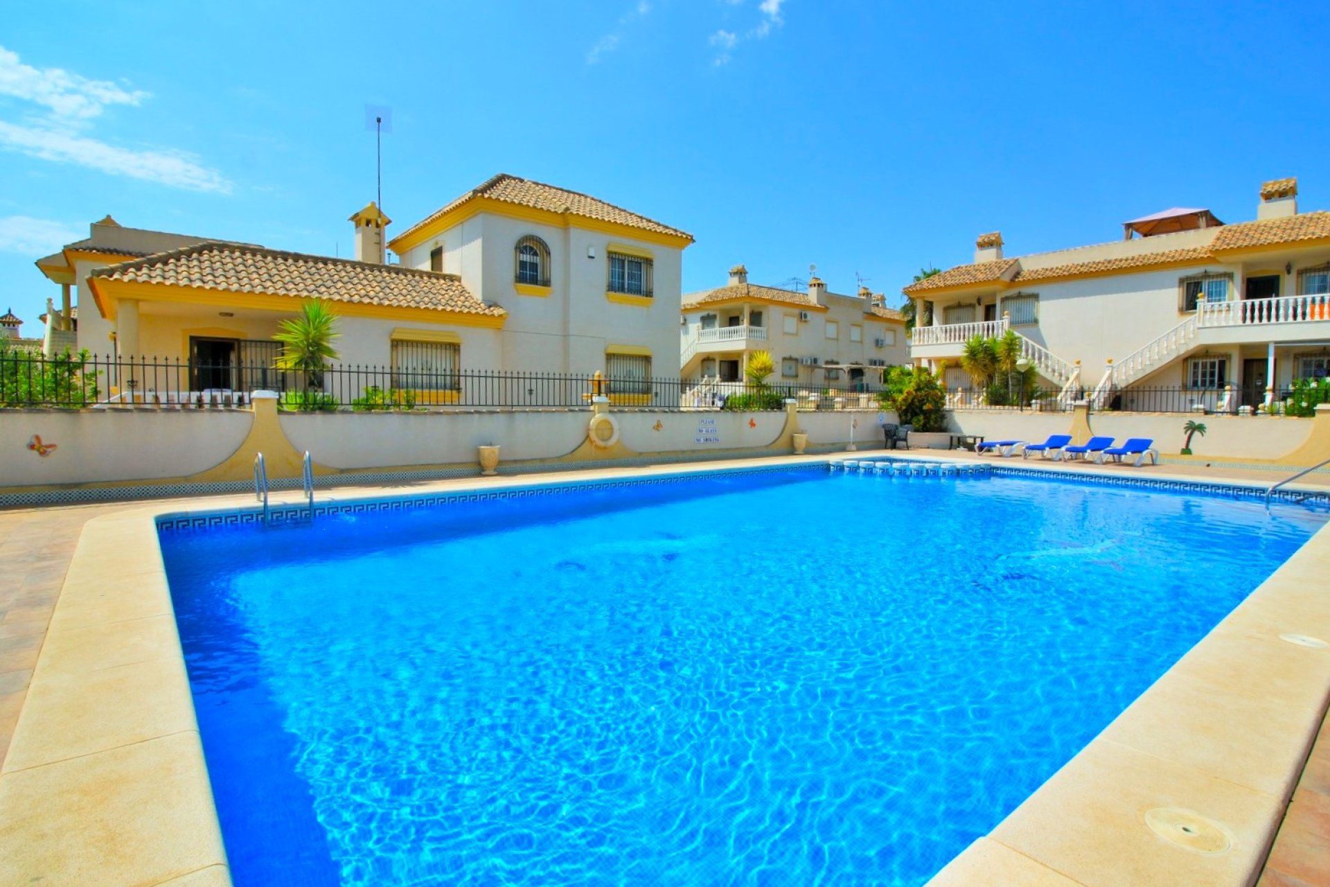 Resale - Apartament -
Villamartín - PAU 8