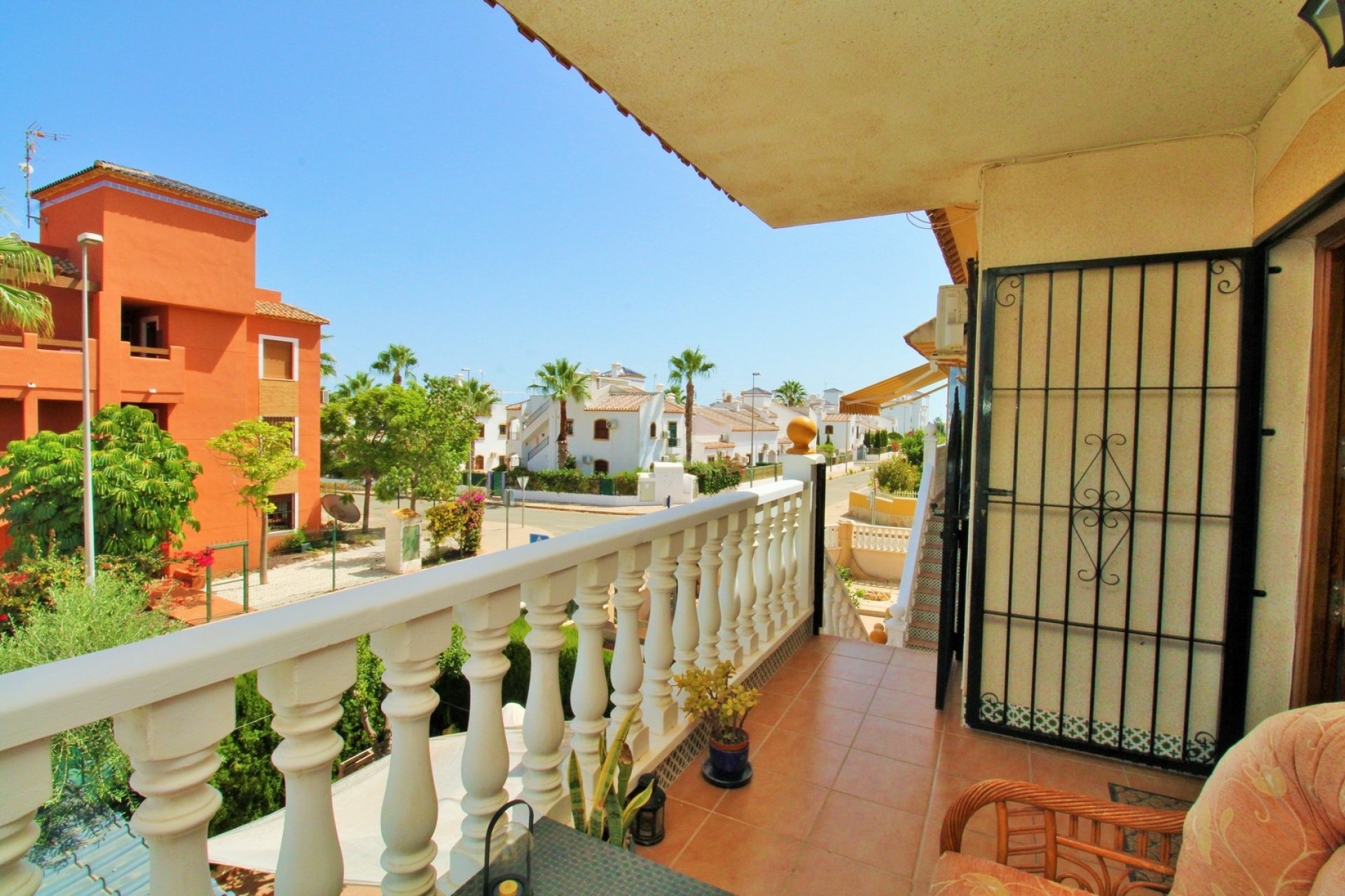 Resale - Apartament -
Villamartín - PAU 8