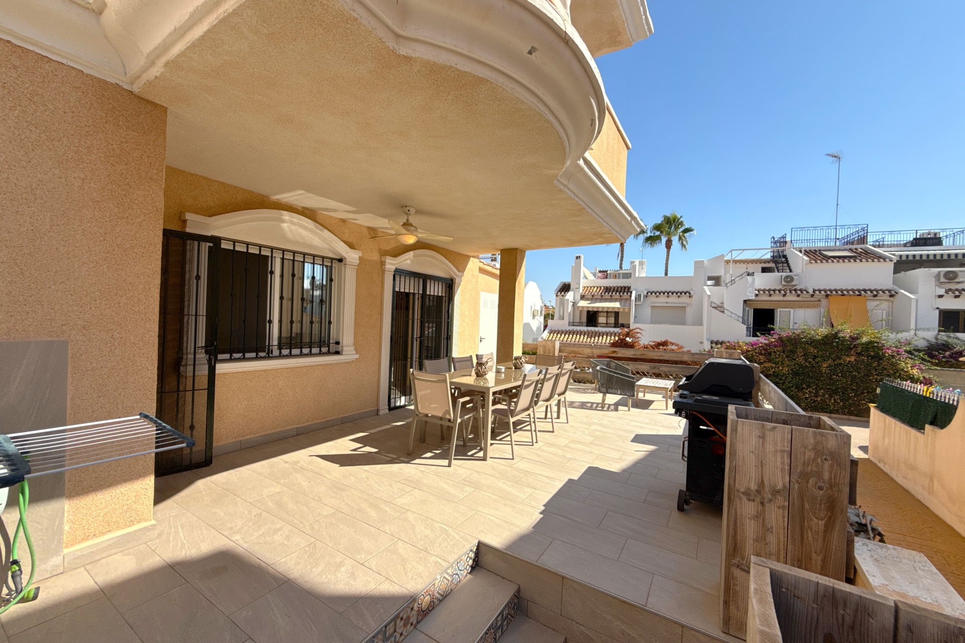 Resale - Apartamento -
Cabo Roig