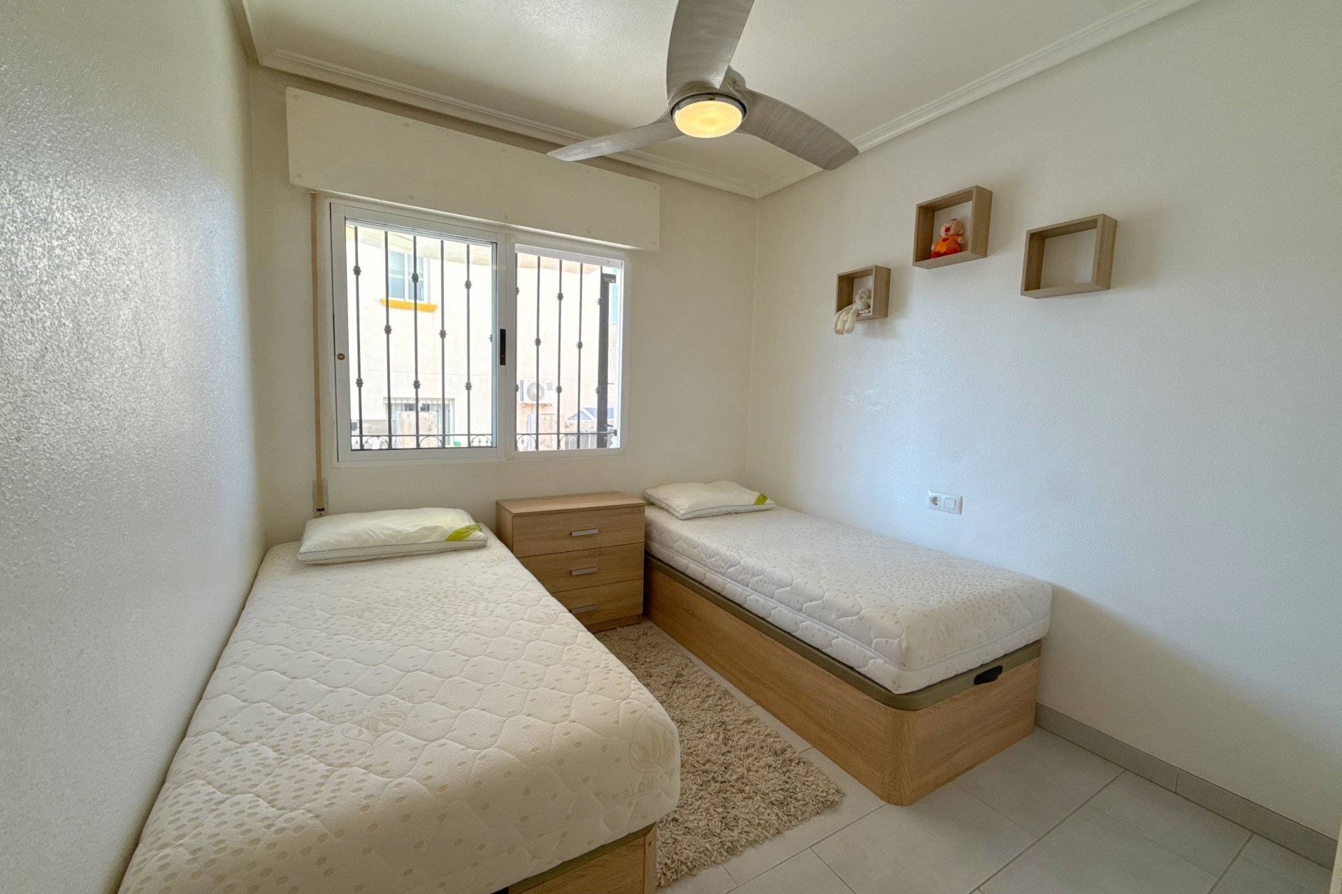 Resale - Apartamento -
Cabo Roig