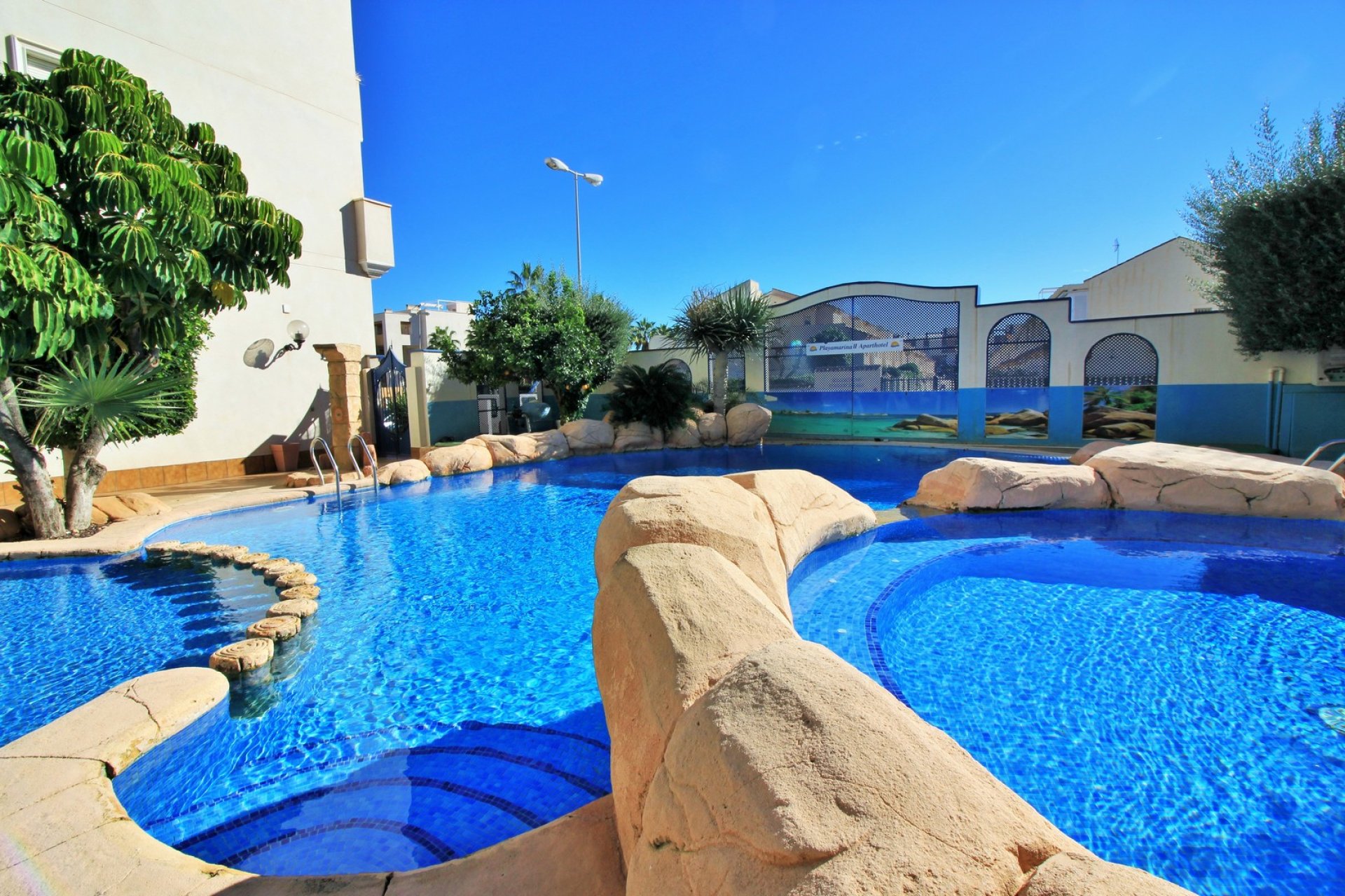 Resale - Apartment -
Cabo Roig
