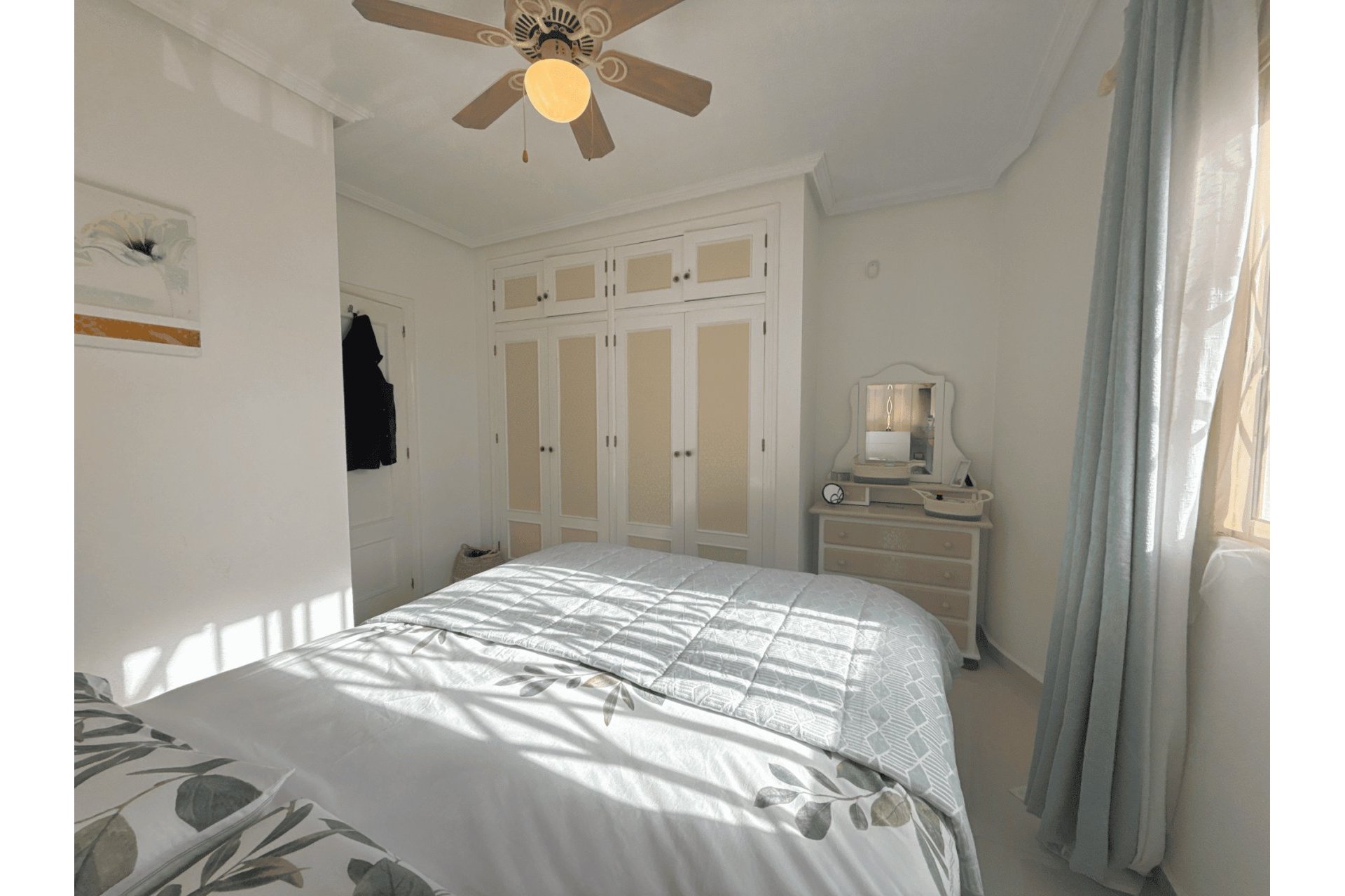 Resale - Apartment -
Cabo Roig