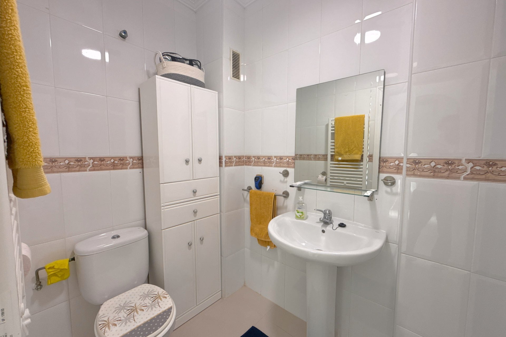 Resale - Apartment -
Cabo Roig