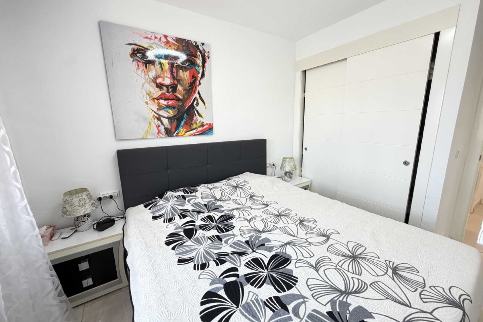 Resale - Apartment -
Cabo Roig