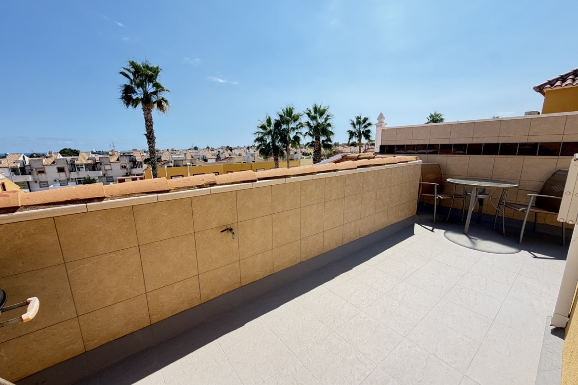 Resale - Apartment -
Cabo Roig