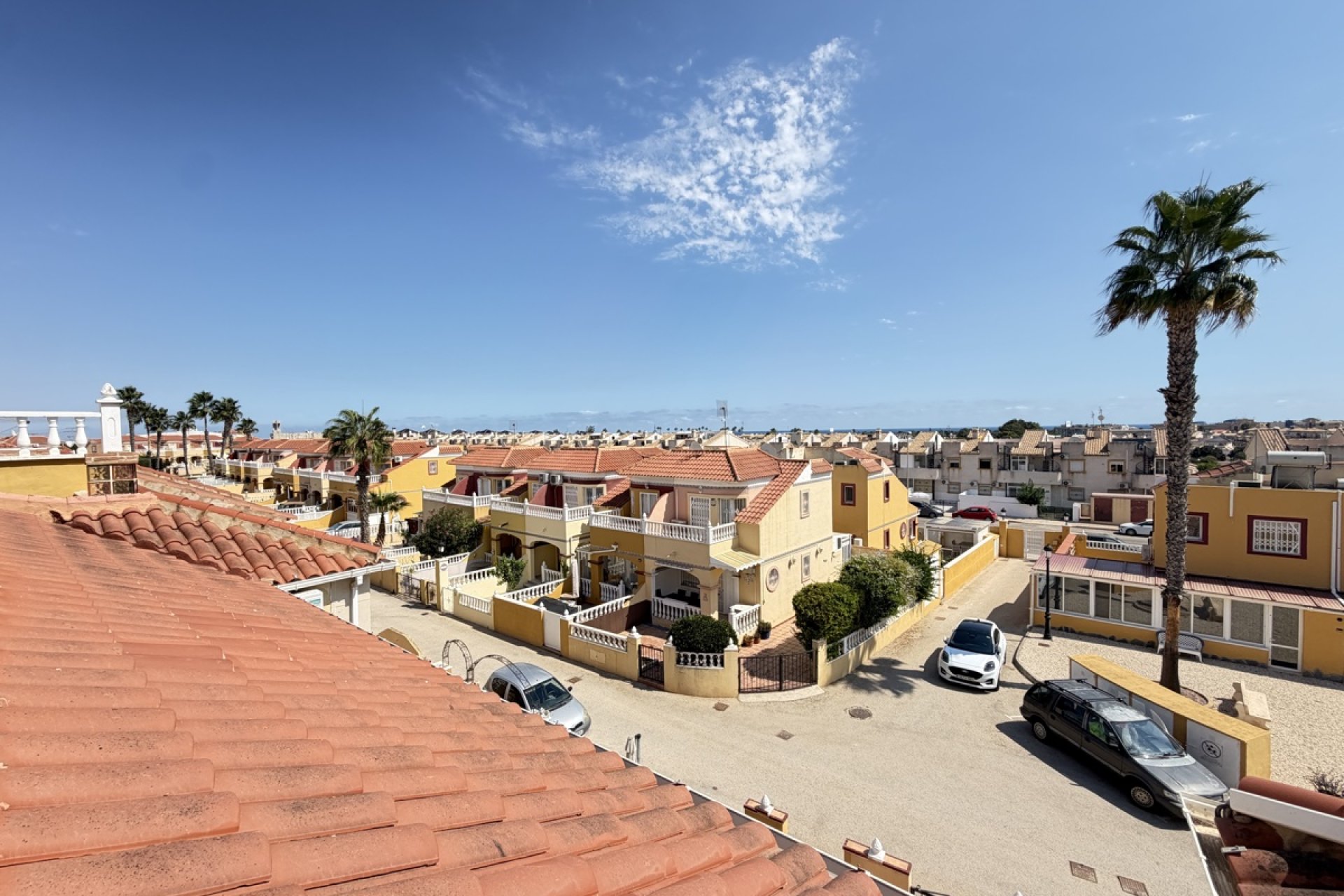Resale - Apartment -
Cabo Roig